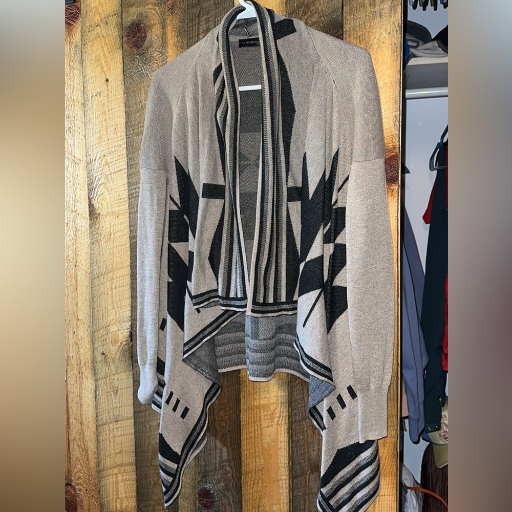 Pretty cardigan